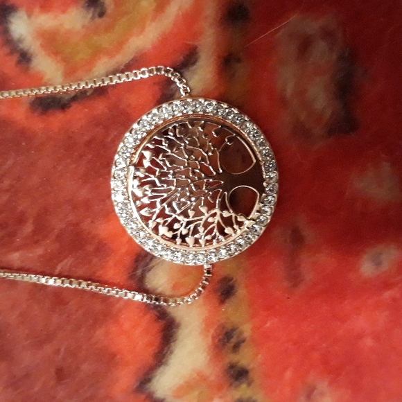 Elegant Rose GoldTree of Life Bracelet Adjustable NEW in package - Picture 5 of 9